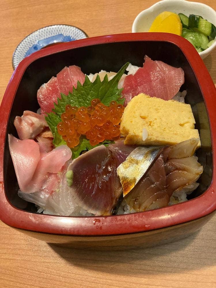 鮨芳