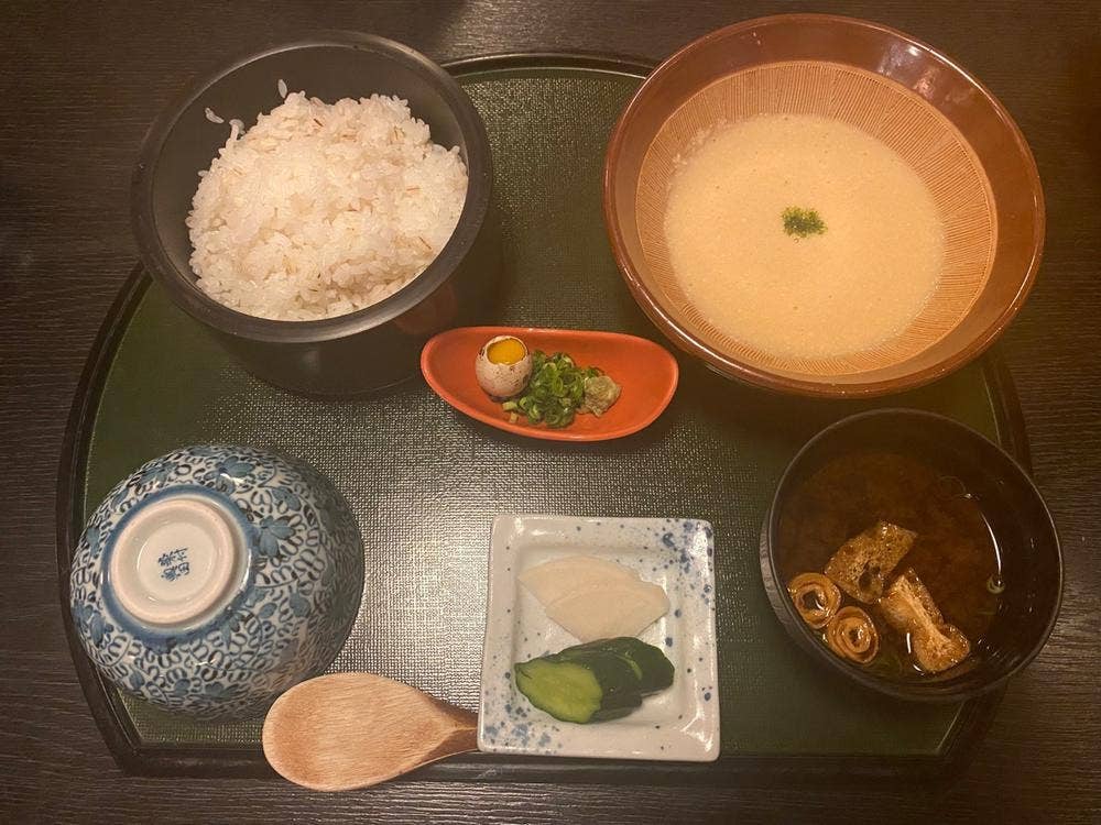 麦