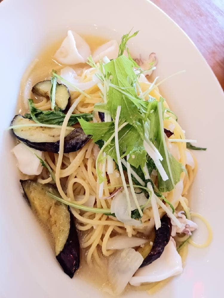 Angela PLACE CAF’E