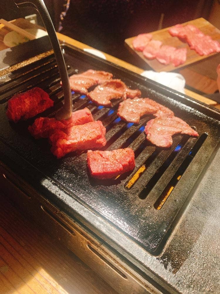 焼肉八七〇
