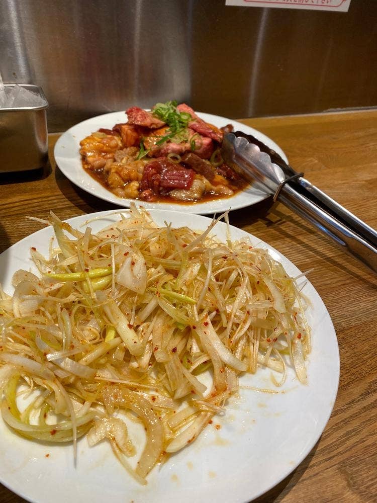 ホルモン焼肉 うまうま