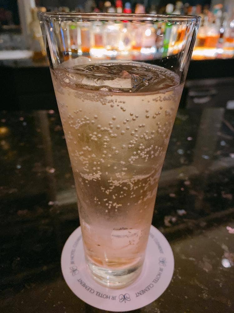 バー・アストロ