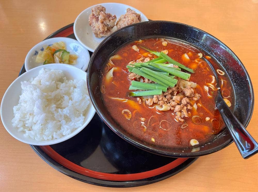 劉家 西安刀削麺 名東店