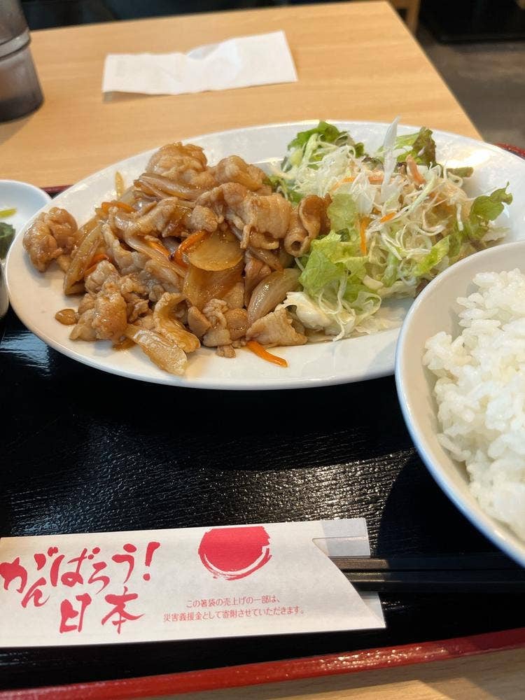 代々木酒場 肉さん