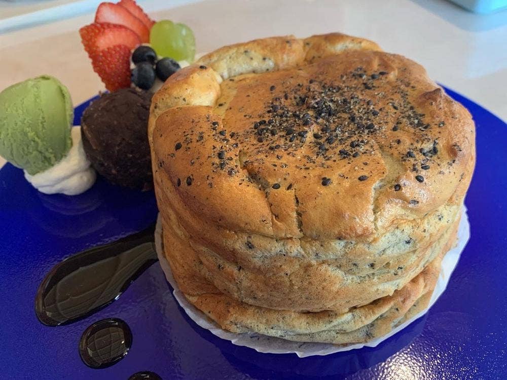 つきさむパンケーキ 金のスプーン