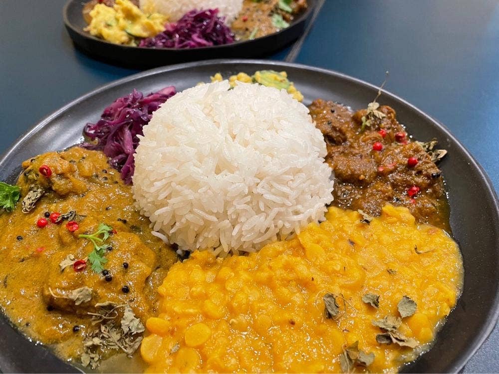 カレーと酒 フィジー