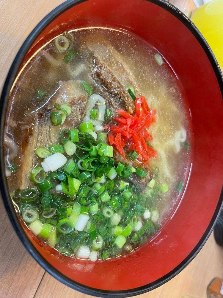 オナガ家