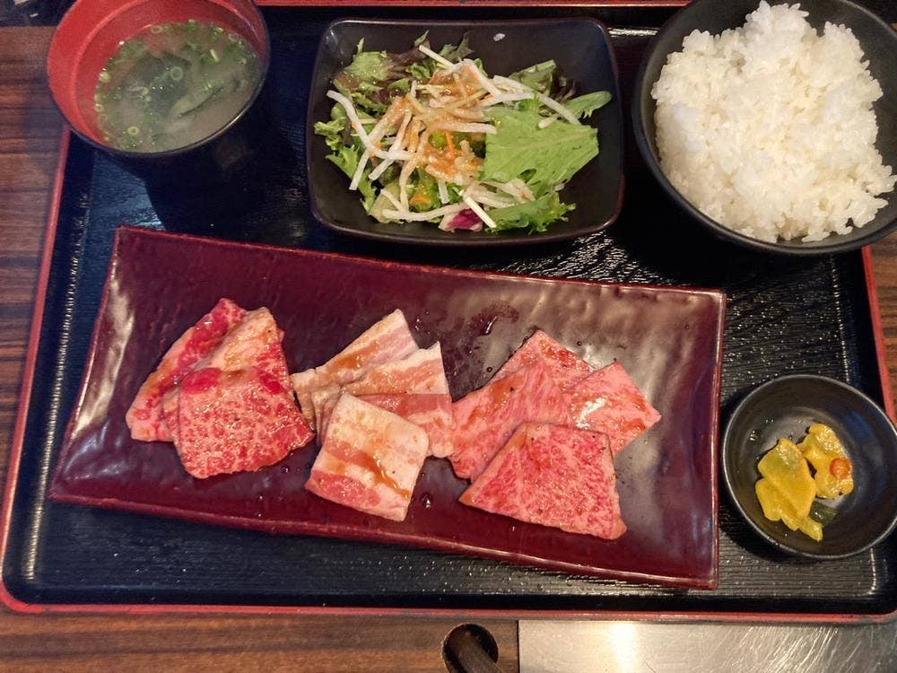 焼肉 蔵 富山飯野店