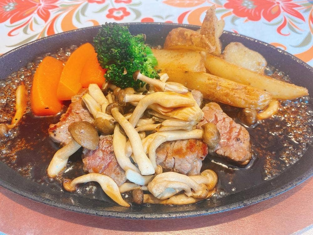 シェ オリーブ