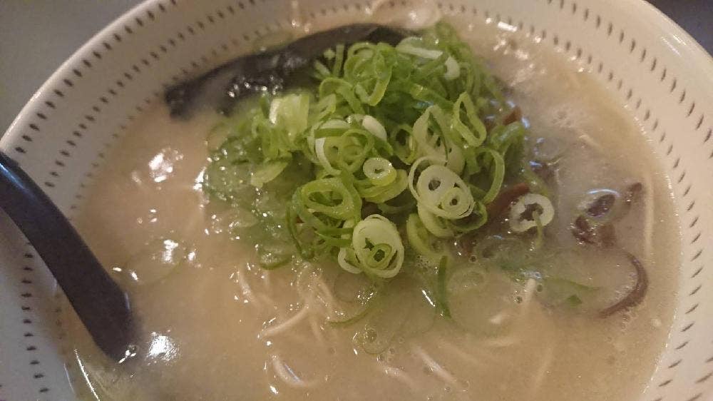 麺哲肉平