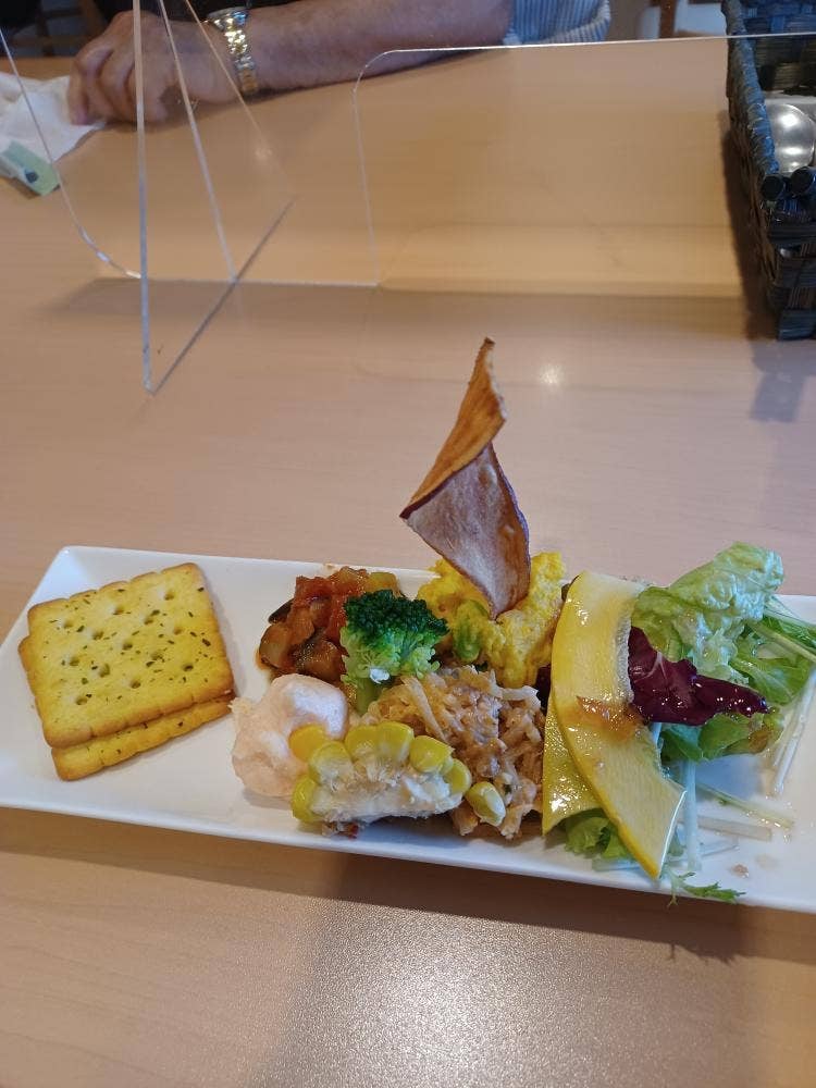 ビストロ レザン