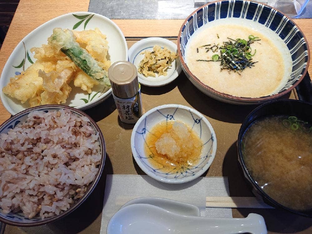 やよい軒 京都二条店