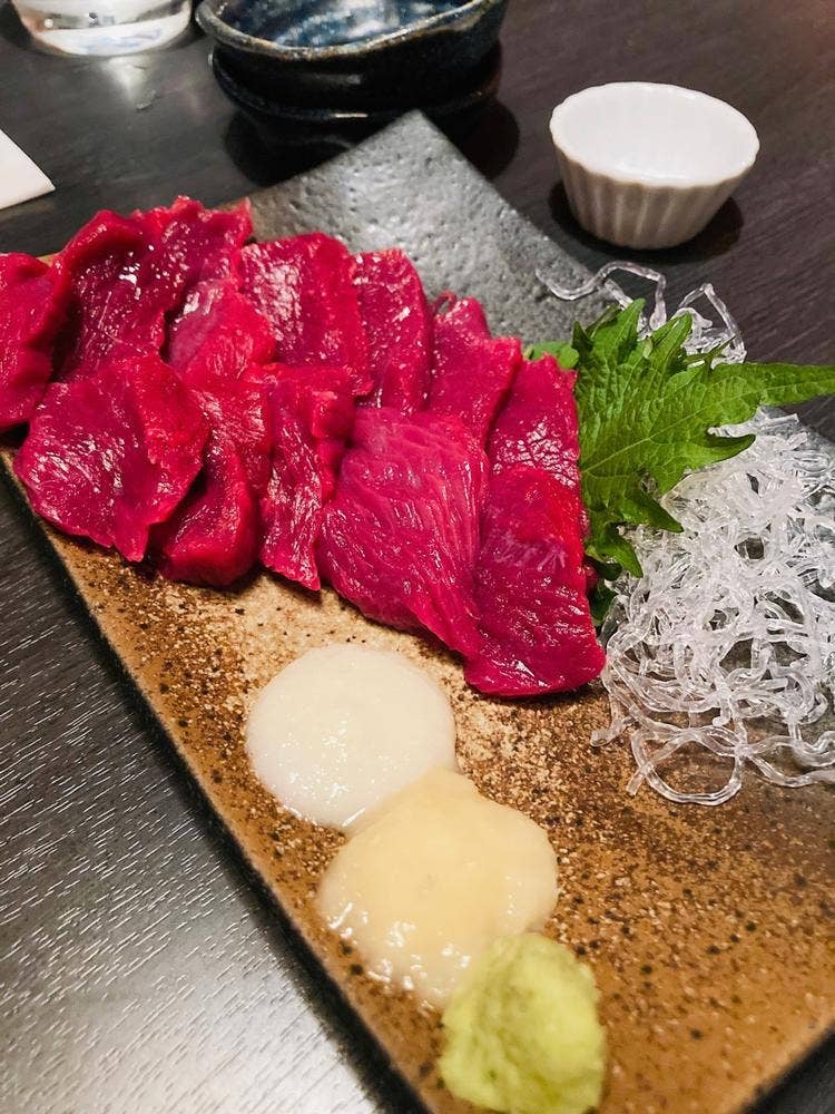 ダイニングバー 伝