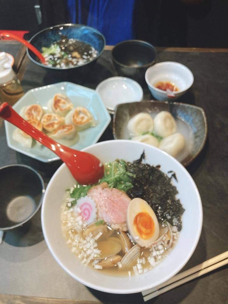 鉢とれんげ