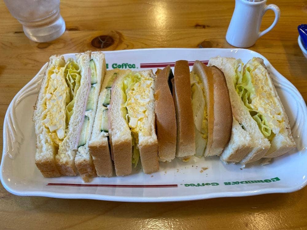 コメダ珈琲店 安井店