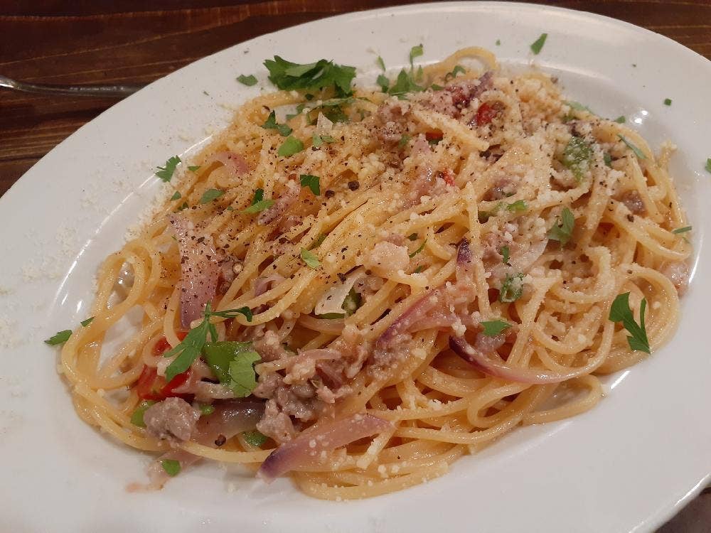 Trattoria QUATTORO MANI 82