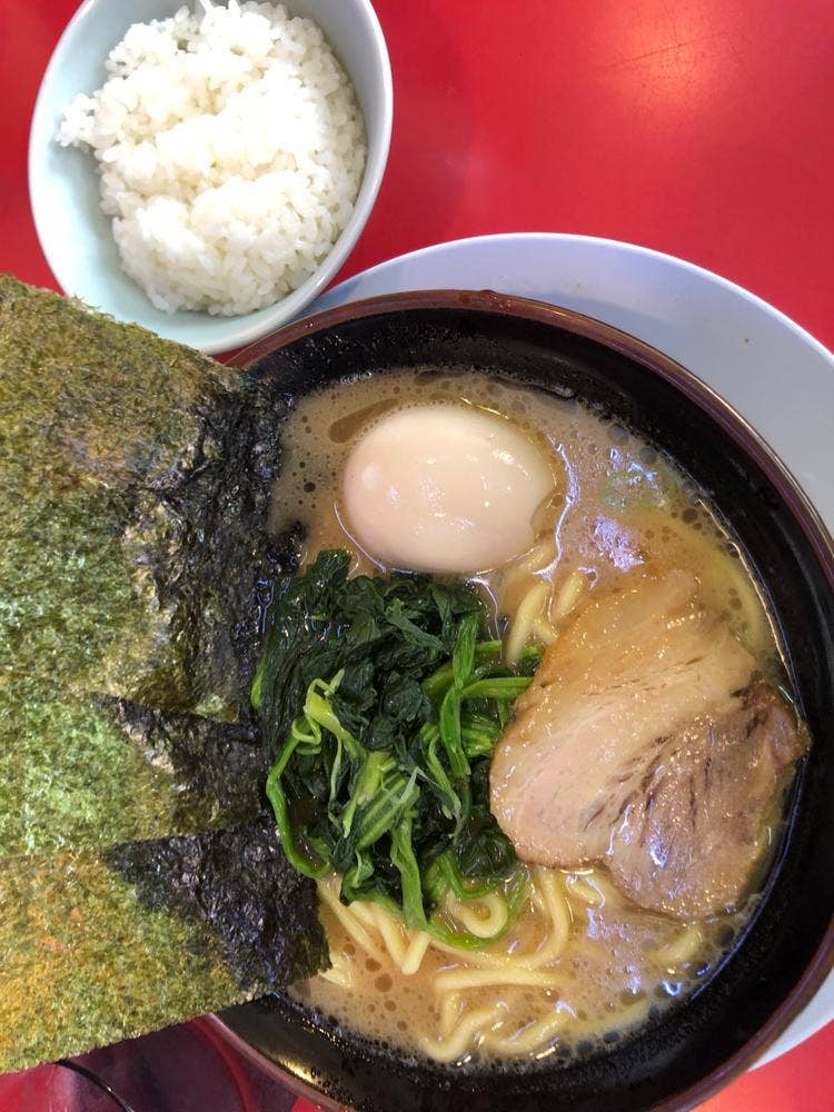 横浜らーめん 丸子家 大山店