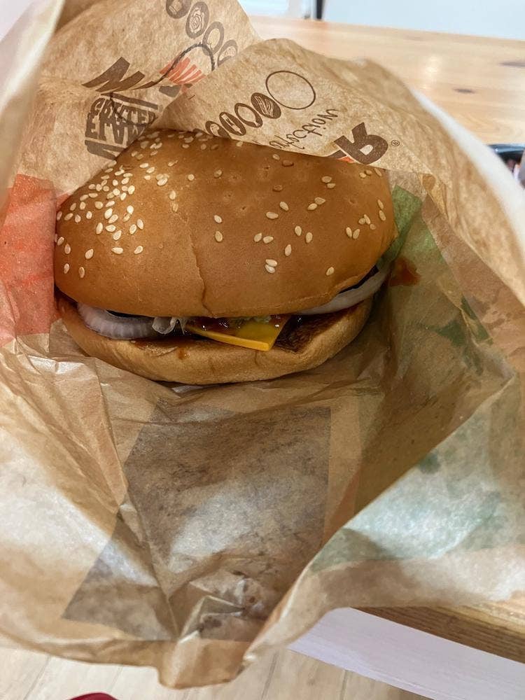 バーガーキング ミ・ナーラ店