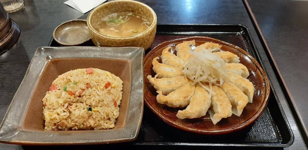 五味八珍 下香貫店