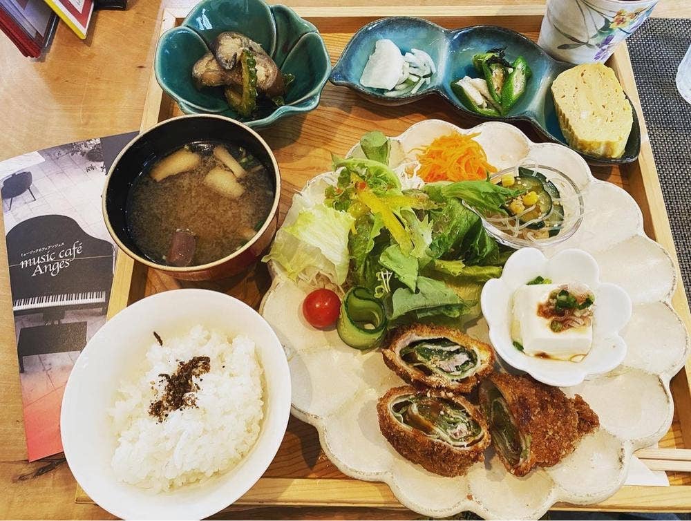 ミュージックカフェアンジェス