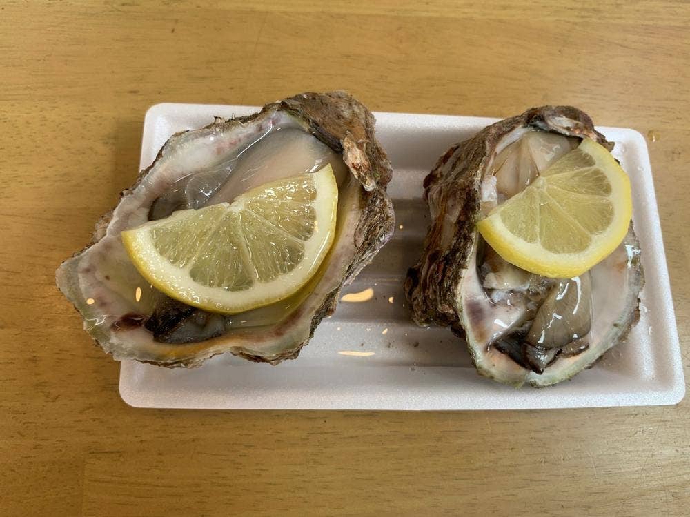 鮮魚直売所 元気な浜店 道の駅鳥海ふらっと