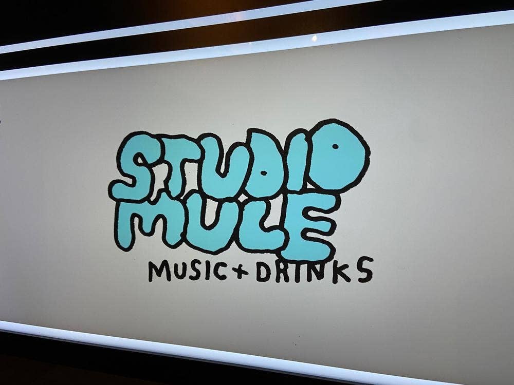 STUDIO MULE
