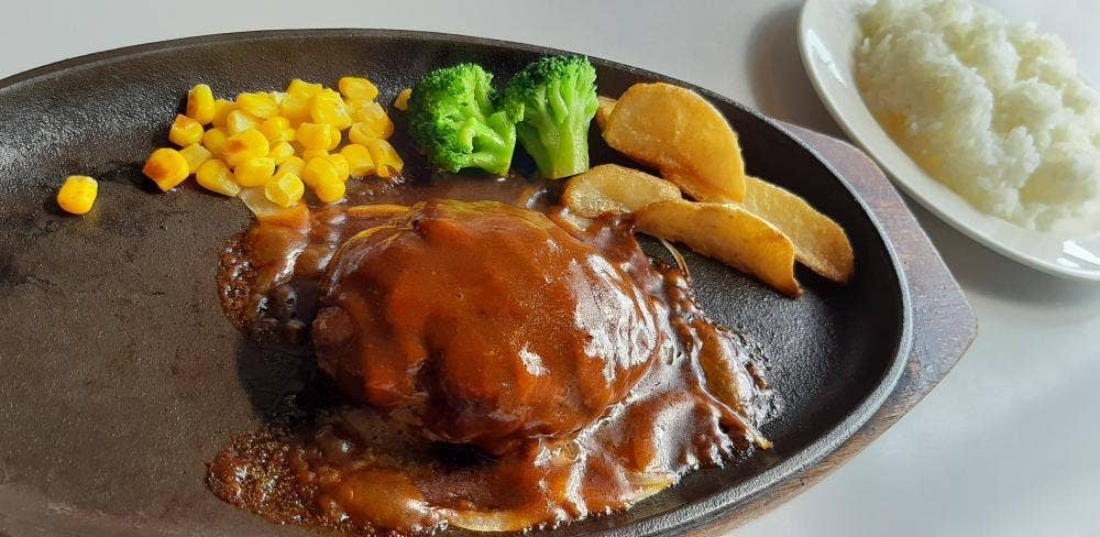 にぐるまやダイニング