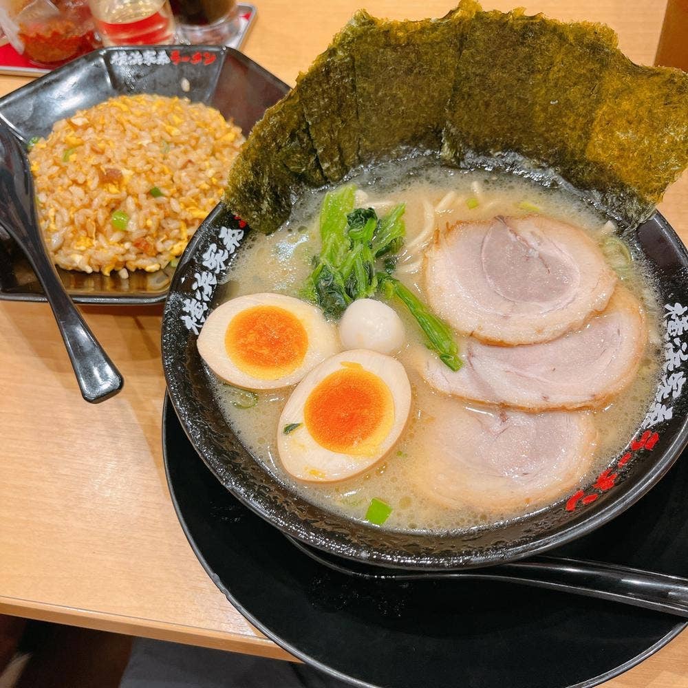 横浜家系ラーメン遊楽家