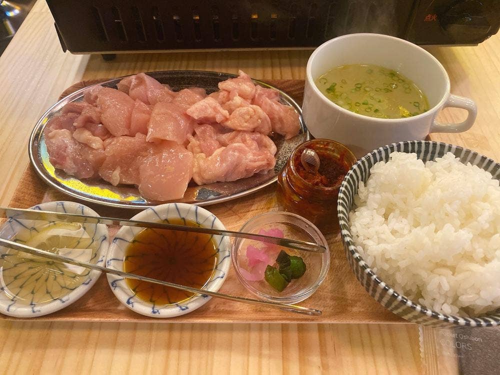 鶏焼食堂 テトラ