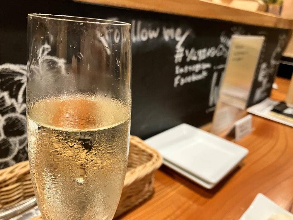 ワイン酒場。 LONGING HOUSE 軽井沢