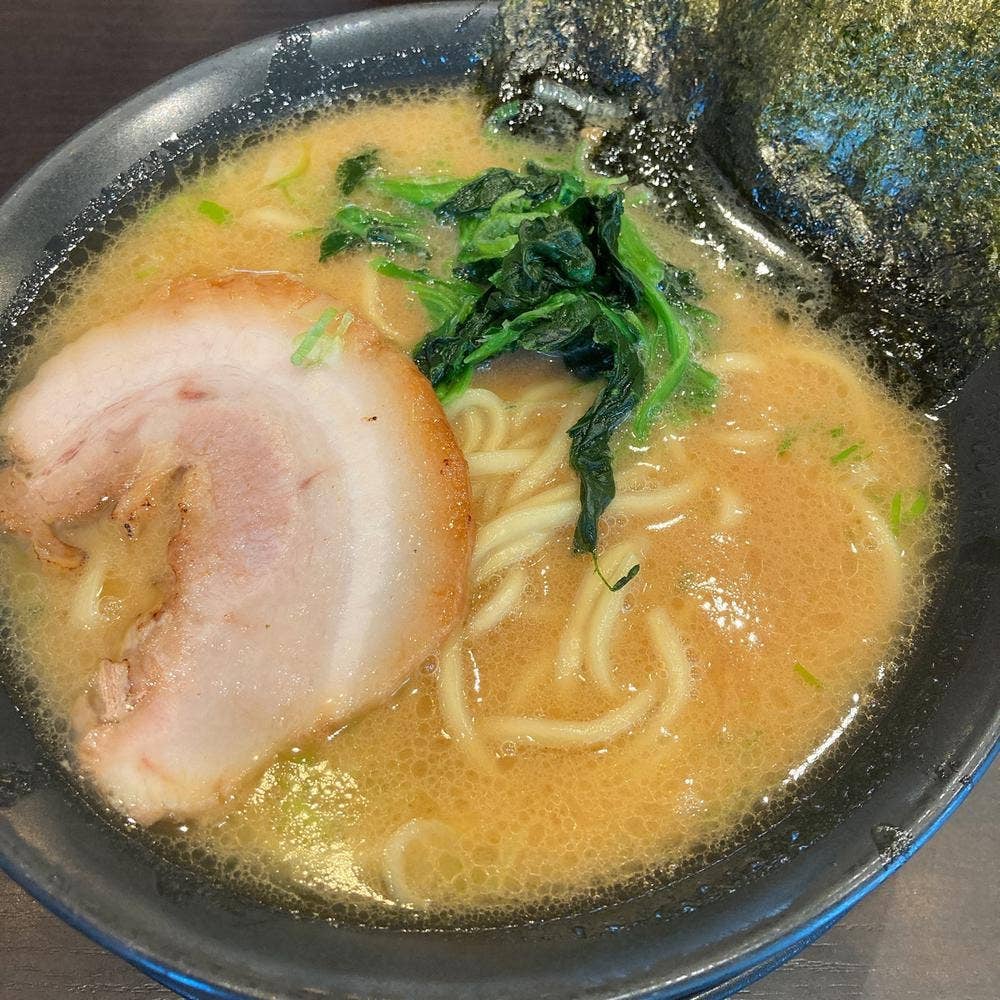 横浜家系ラーメン 市ヶ家