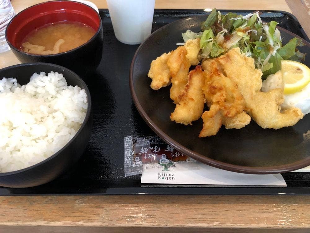 メアリーアーデンス