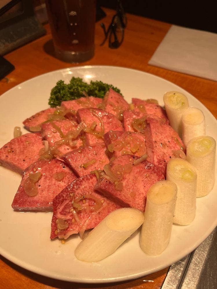 炭火焼肉 山星 四谷本店