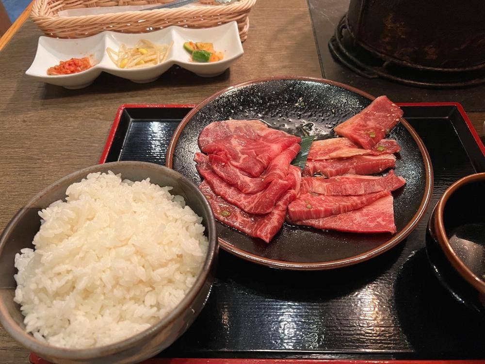 炭火焼肉 七輪房 南与野店