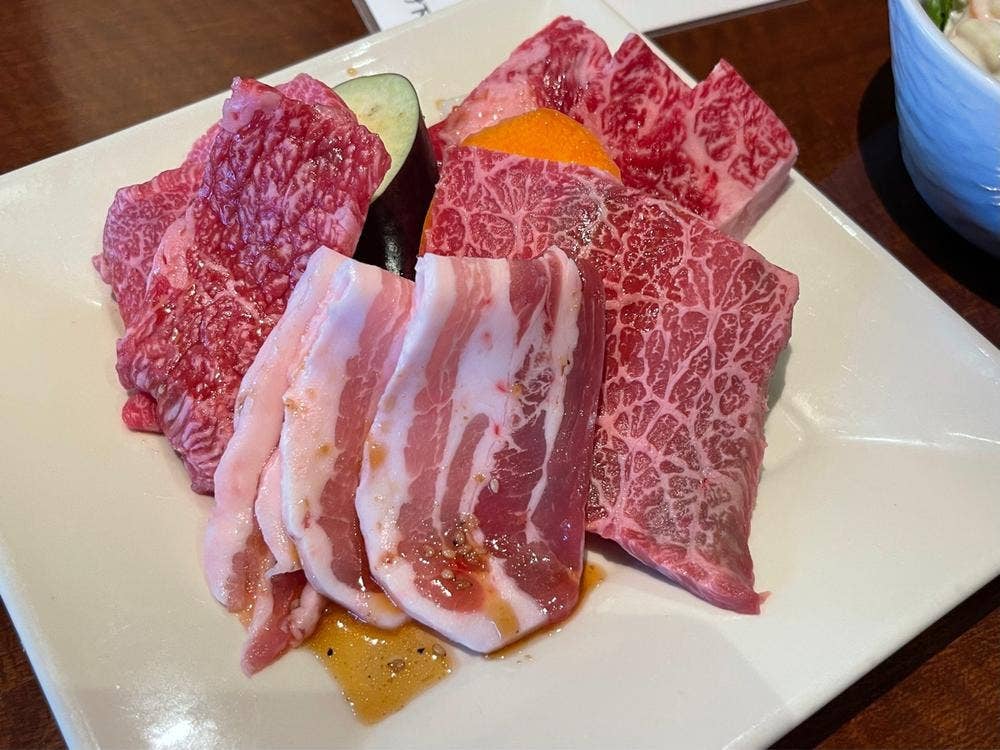 牛豊朝日店