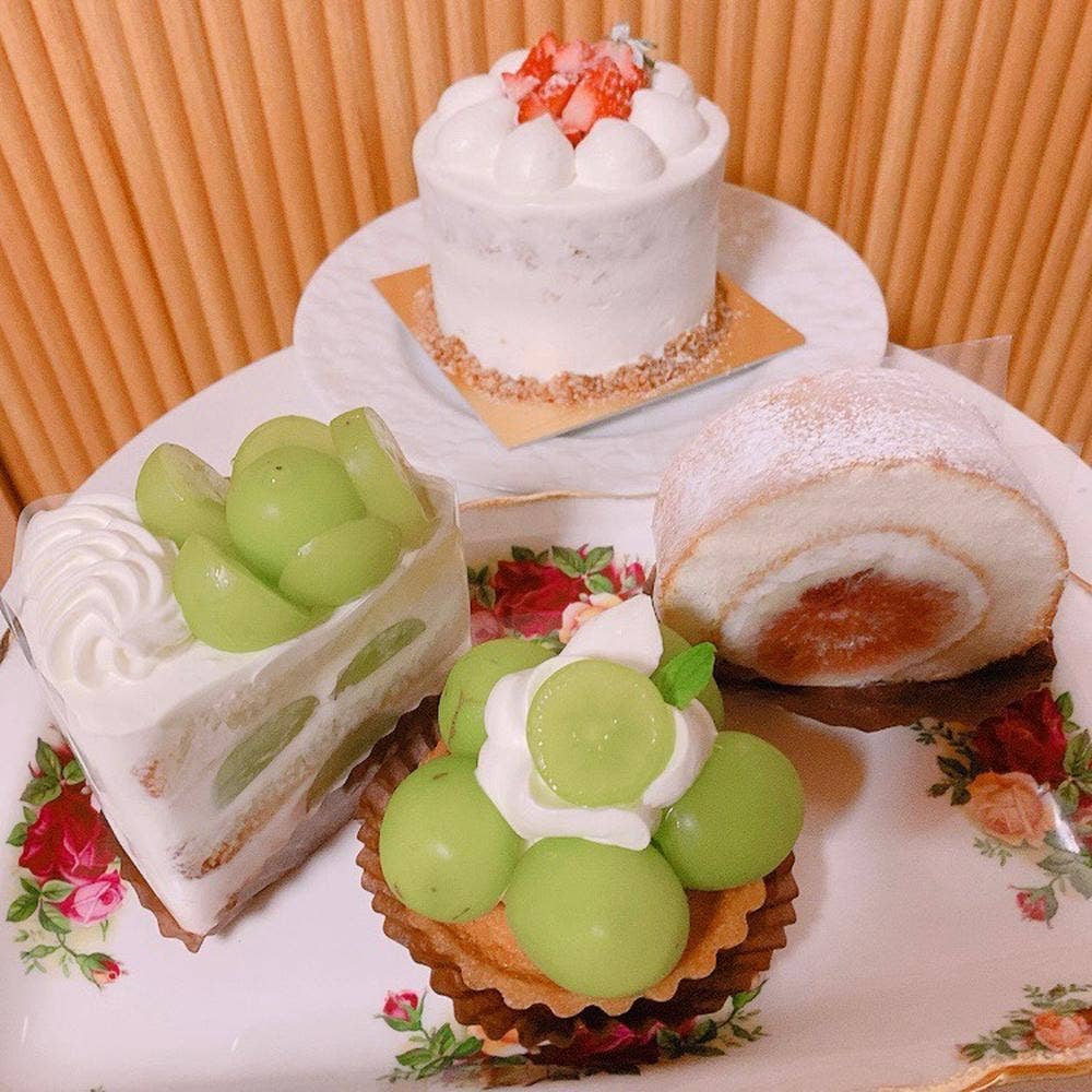 Cake and bake HACHI CAFE