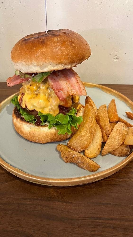 Greedy Burger 名古屋駅店
