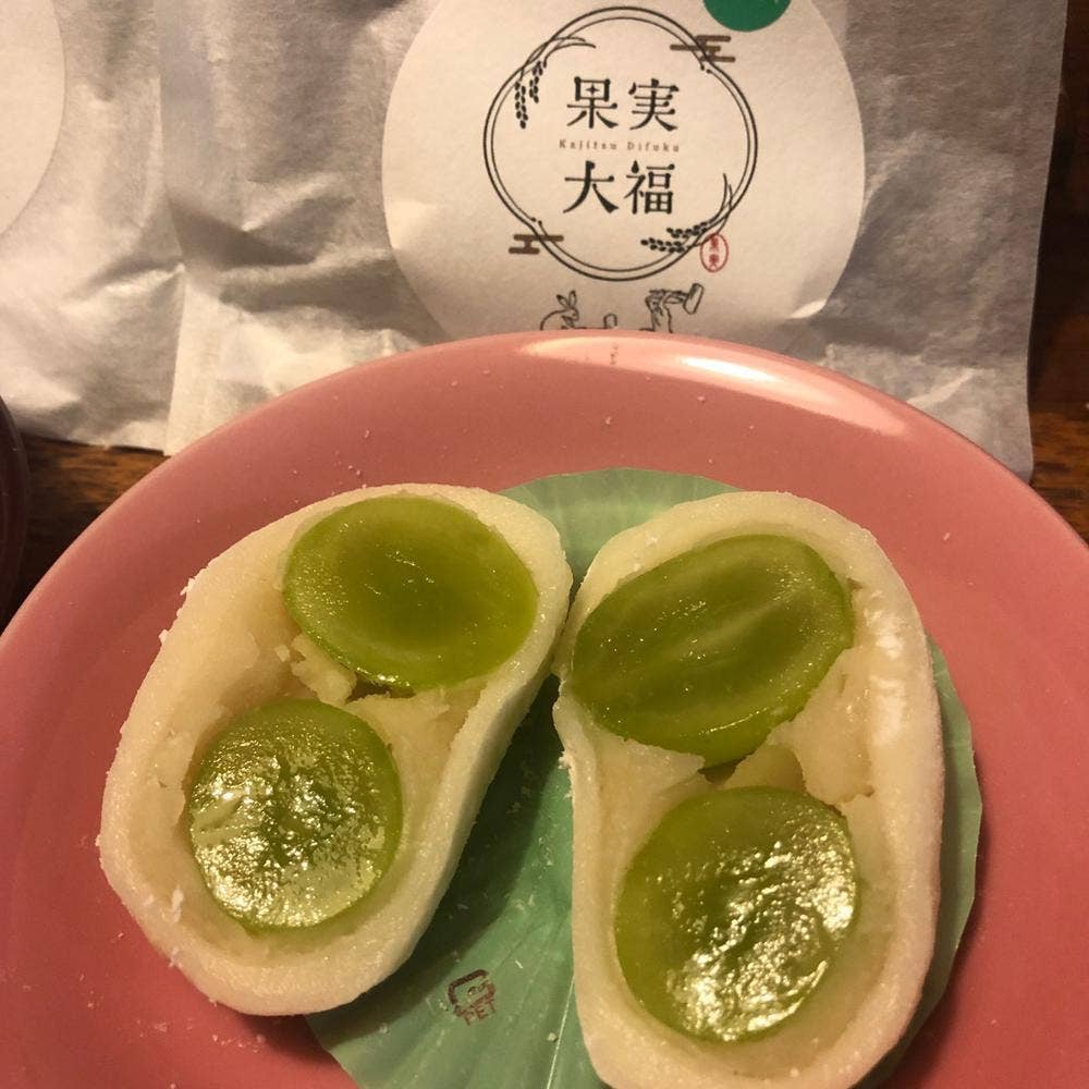 果実大福とフルーツサンド