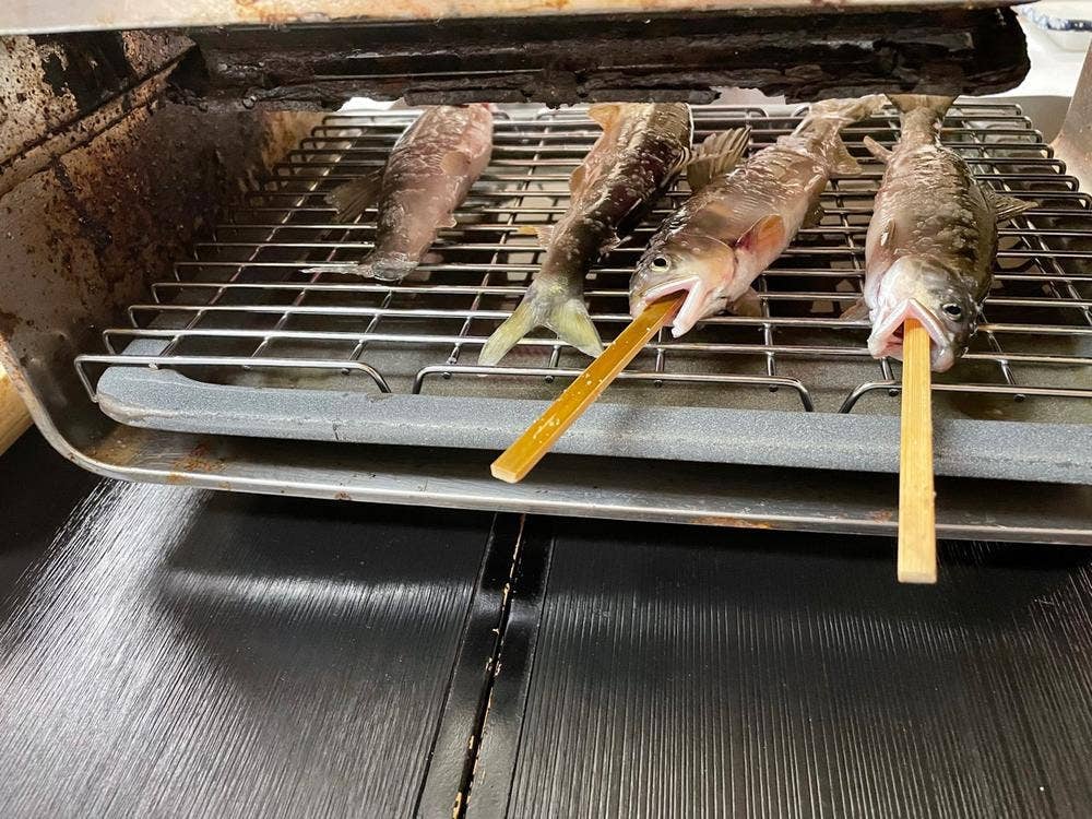鮎茶屋かわせ