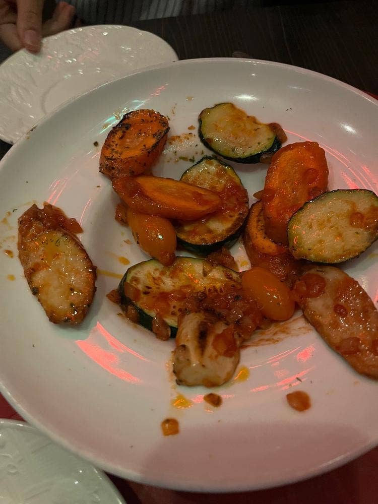 TOMATO TOMATO DE LUCE