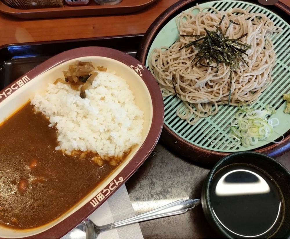 山田うどん 新座畑中店