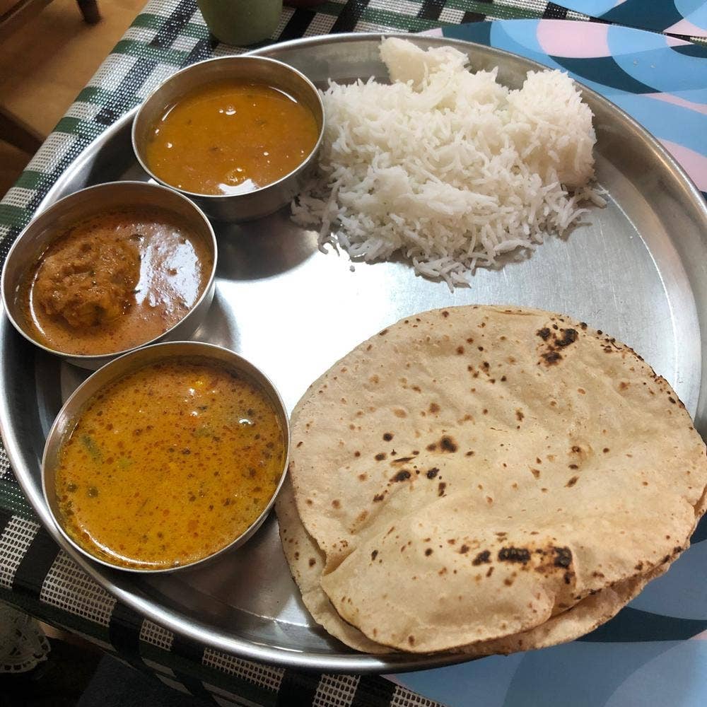 クスム本場家庭料理