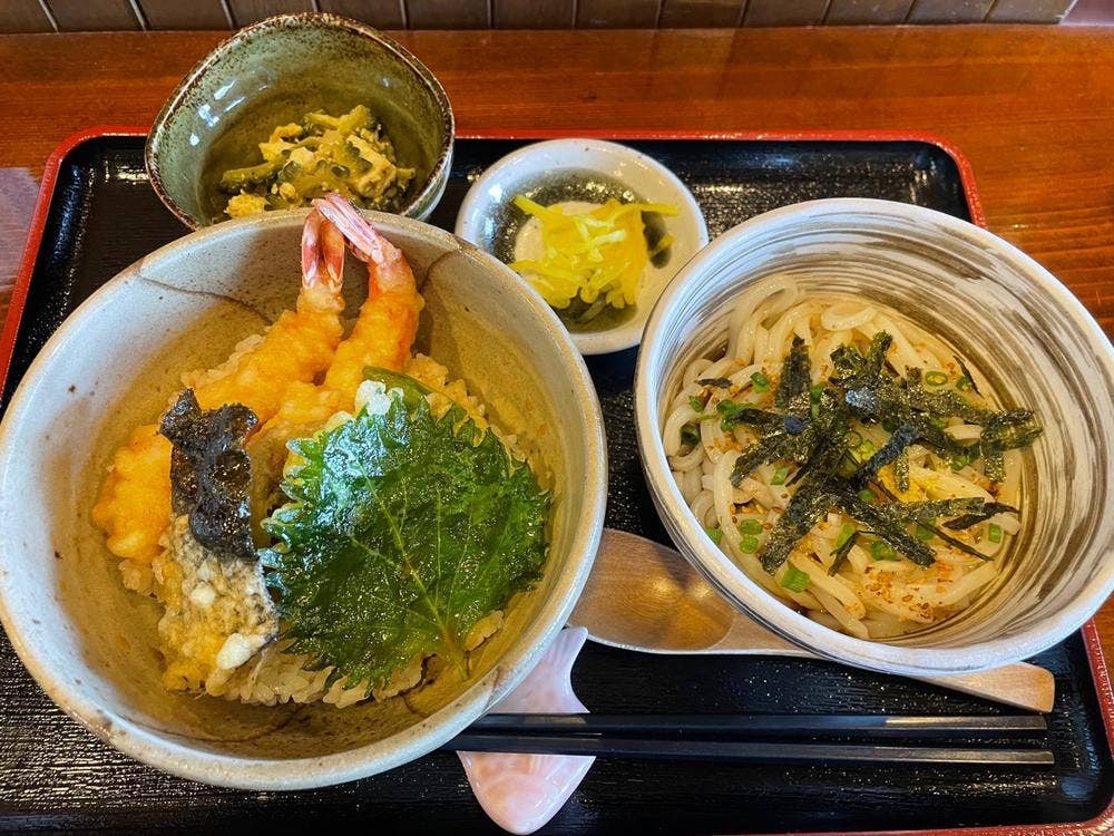 手打ちうどん 奈奈