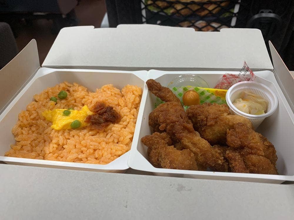 駅弁屋 上野56号売店