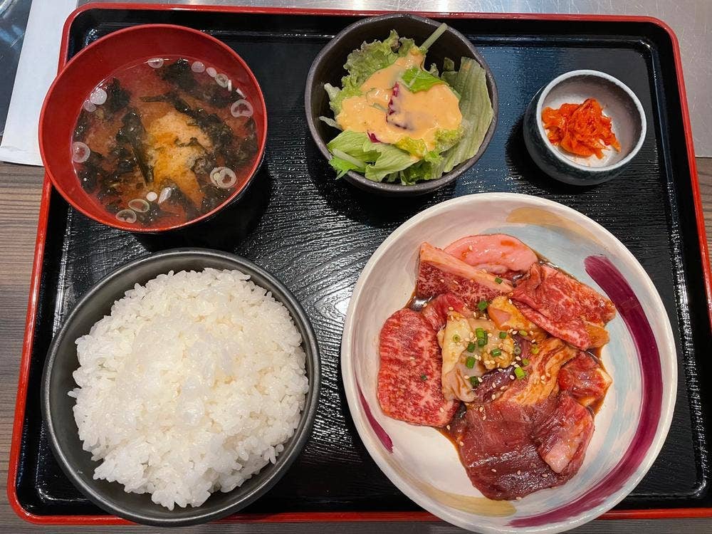 備長炭焼肉 てんてん けやき通店