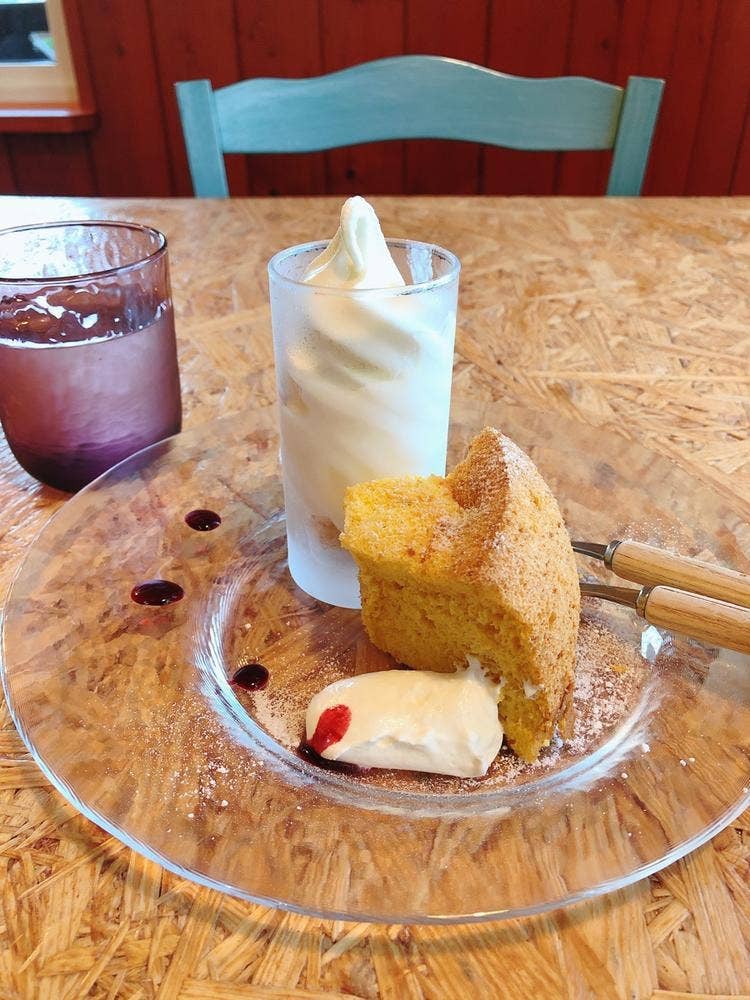 Calm CAFE NOMA