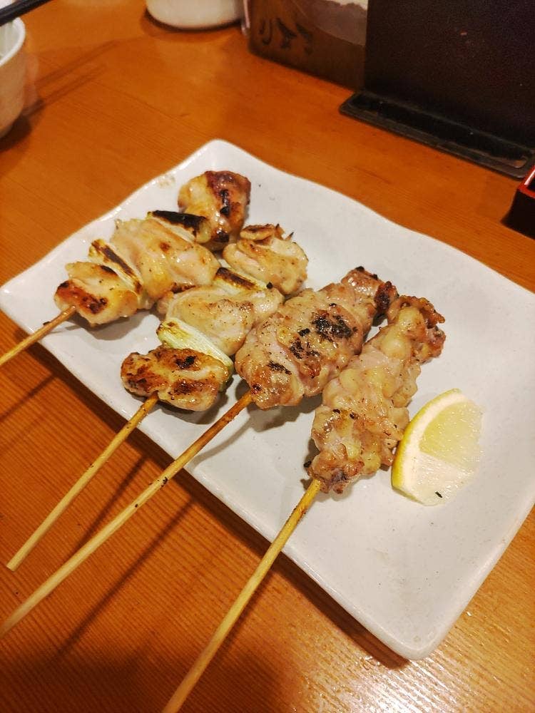 炭火焼鳥 りある