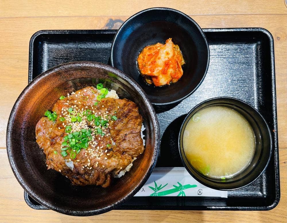 マルハのカルビ丼 イオンモール新利府店