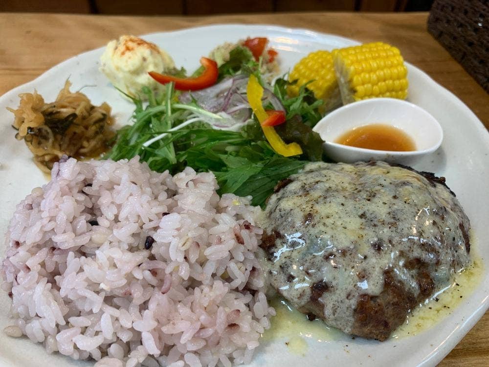Harvest cafe