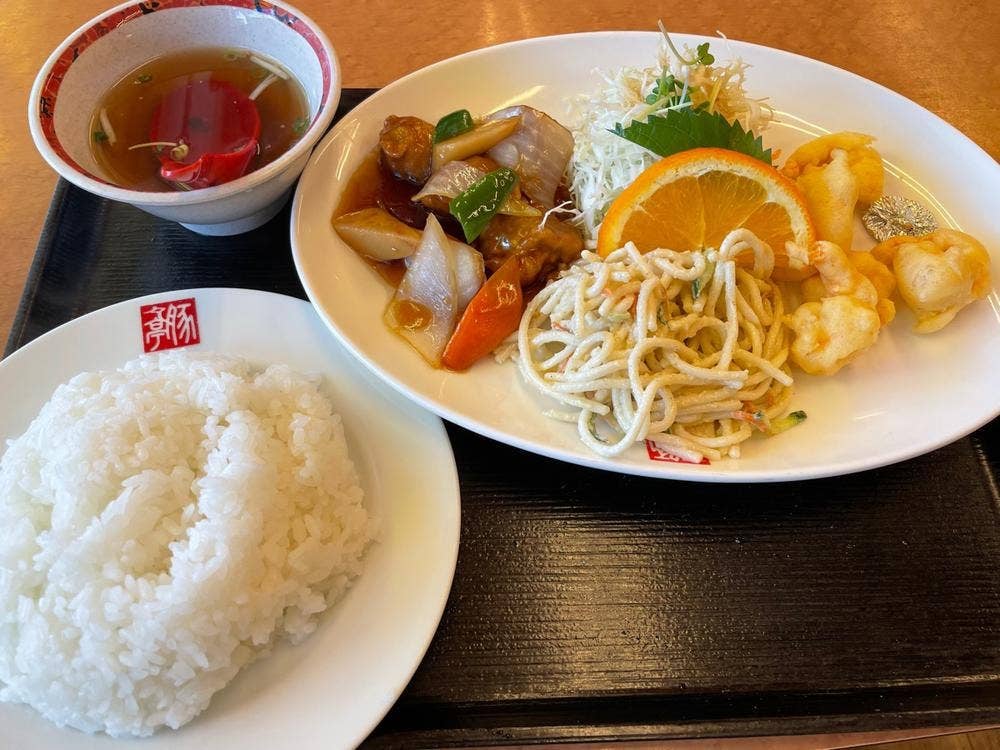 豚々亭 南花田店